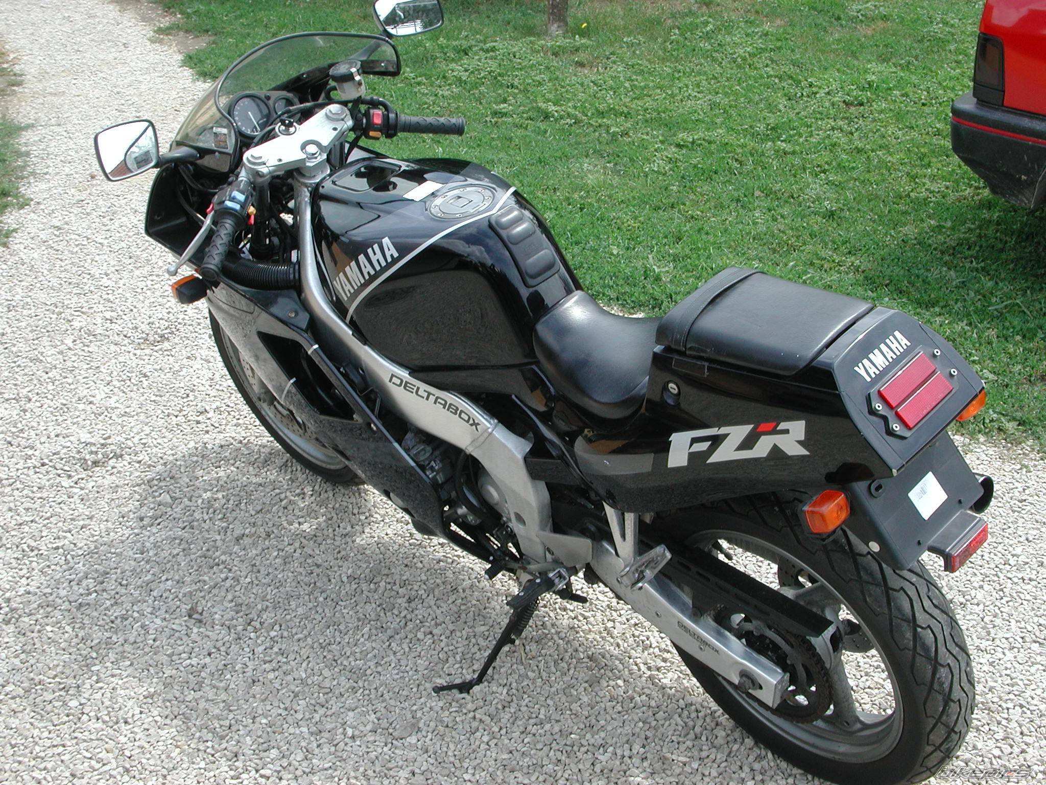 1992 YAMAHA FZR 250 | Picture 56059 motorcycle photo