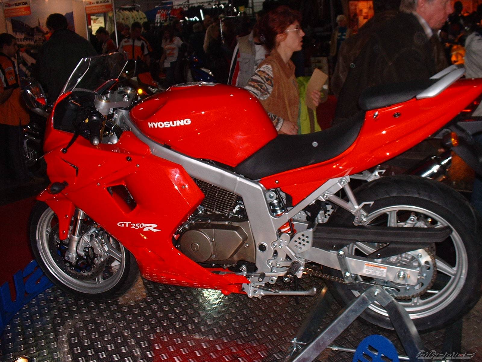 2006 HYOSUNG GT 250 R COMET | Picture 560818 motorcycle photo