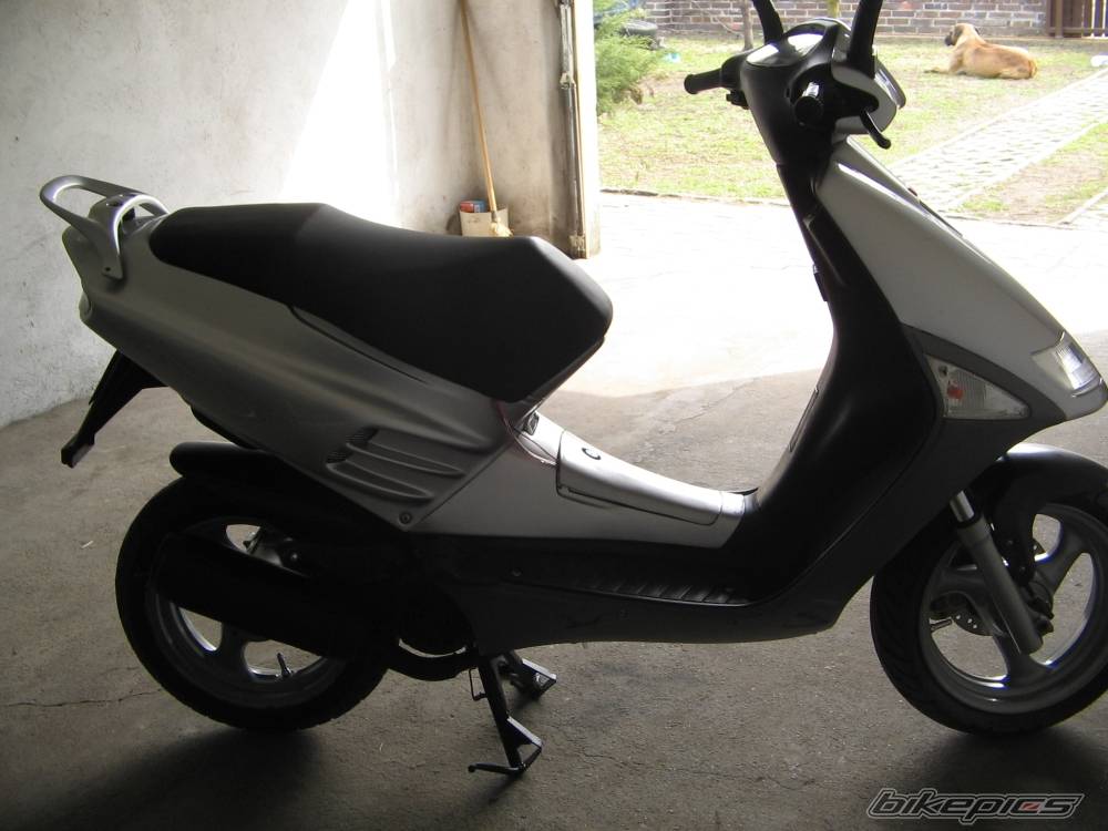 1994 APRILIA SR 50 | Picture 562598 motorcycle photo