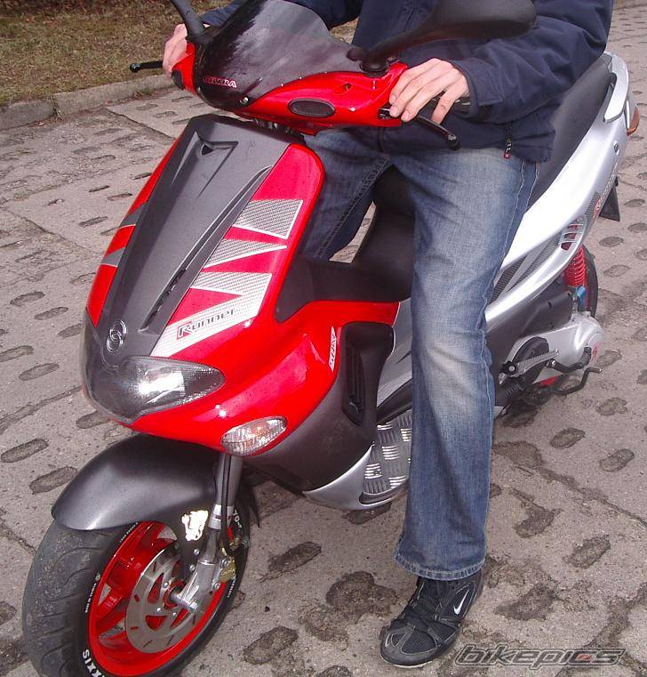 2004 GILERA RUNNER 50 | Picture 563414 motorcycle photo