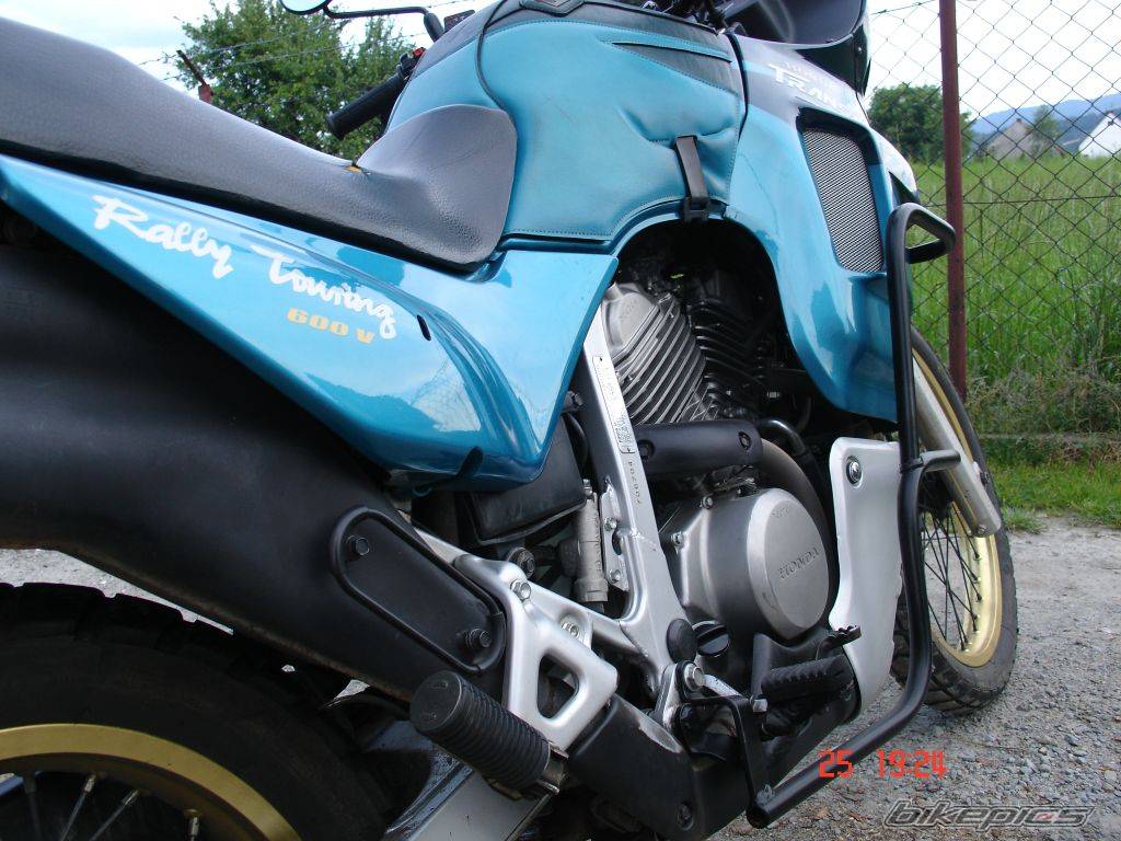 1995 HONDA XL 600V TRANSALP | Picture 564853 motorcycle photo