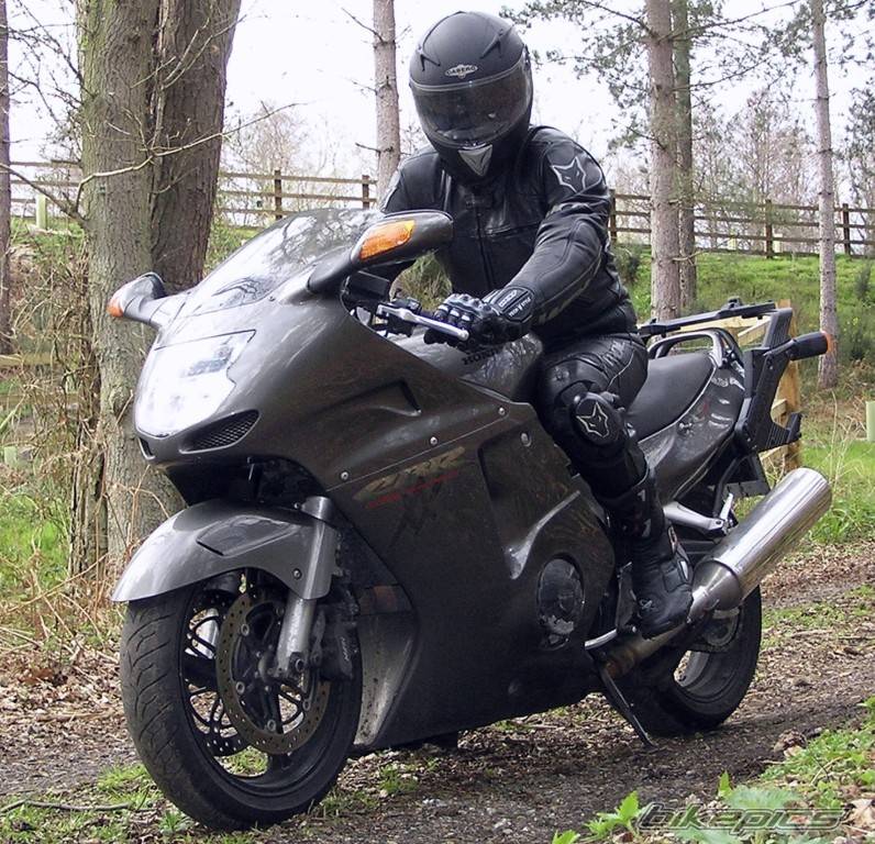 1996 HONDA CBR 1100 BLACKBIRD | Picture 565655 motorcycle photo