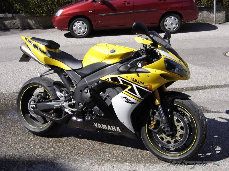 2006 YAMAHA YZF R1 | Picture 565785 motorcycle photo