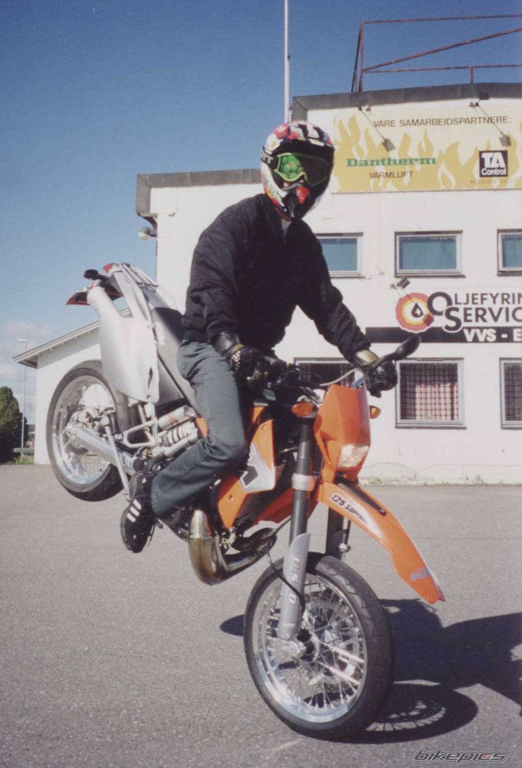 2001 KTM 125 SM | Picture 56583 motorcycle photo