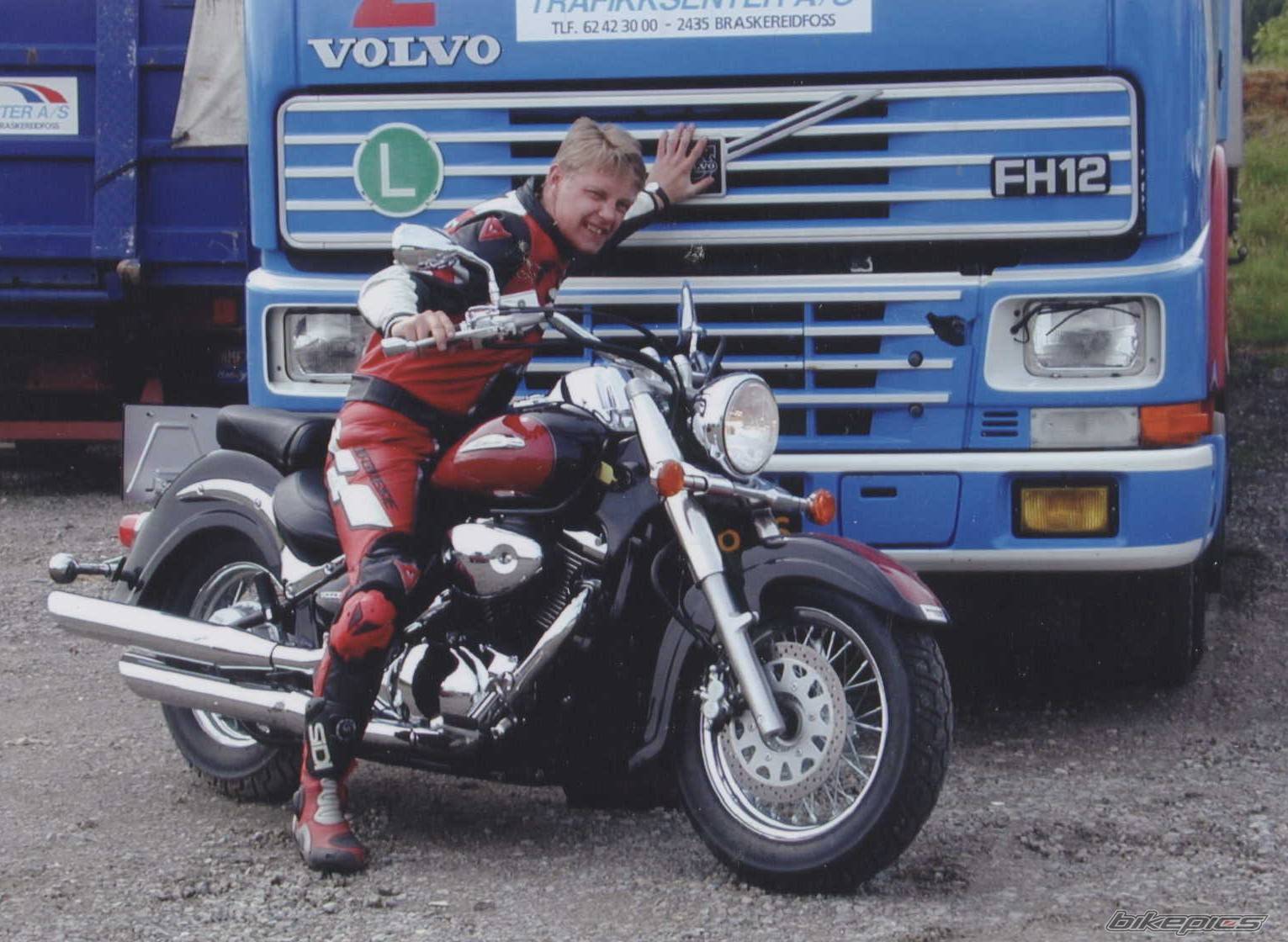 2001 SUZUKI INTRUDER 1400 | Picture 56626 motorcycle photo