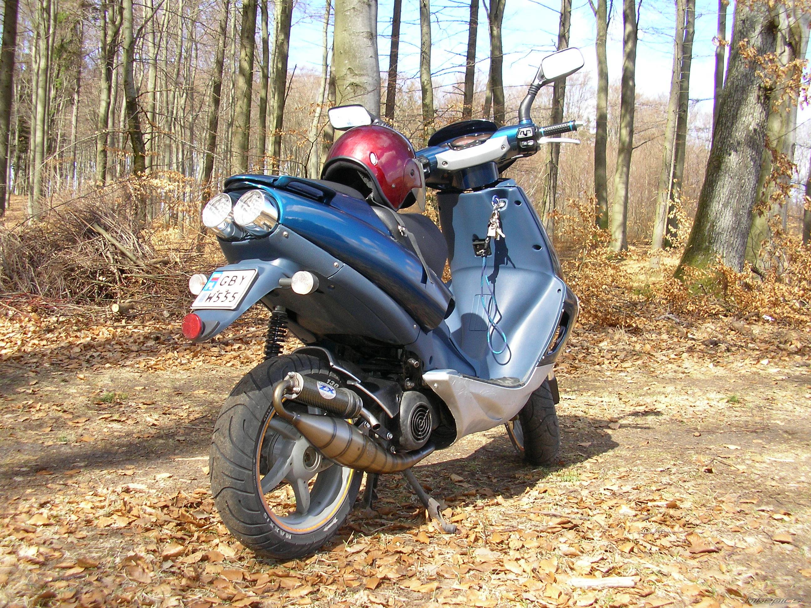 2006 APRILIA SR WWW 50 | Picture 566723 motorcycle photo