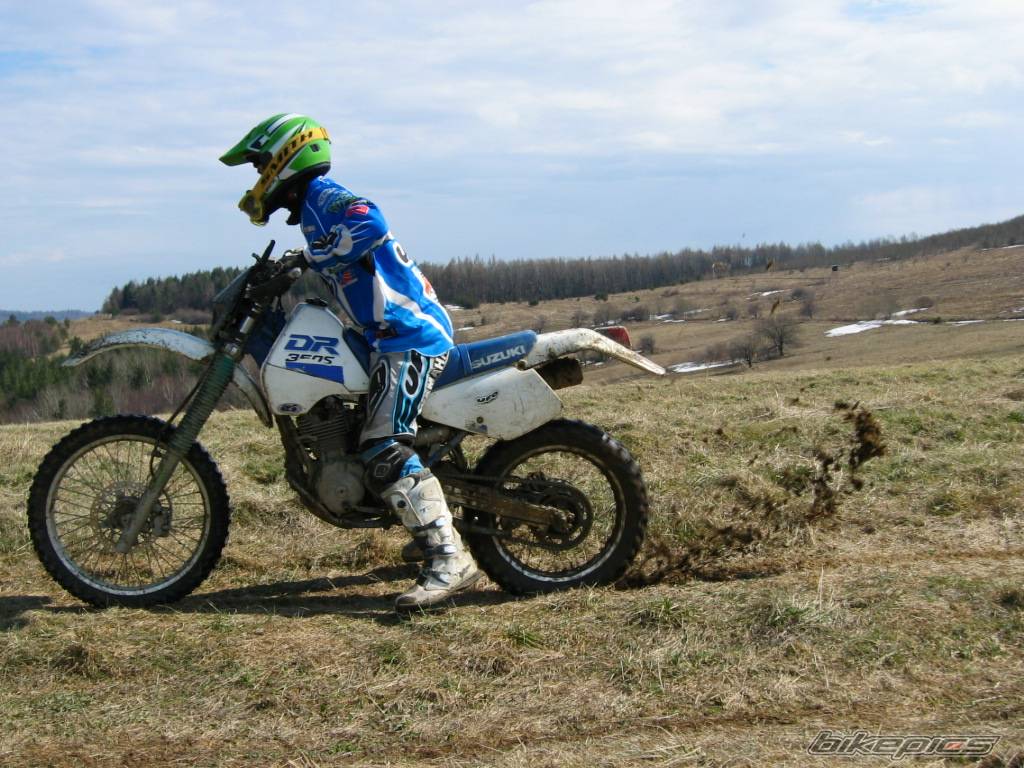 1991 SUZUKI DR 350 | Picture 566809 motorcycle photo