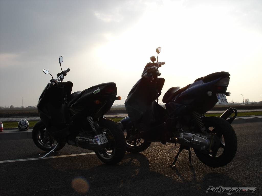 2000 YAMAHA AEROX 100 | Picture 567113 motorcycle photo