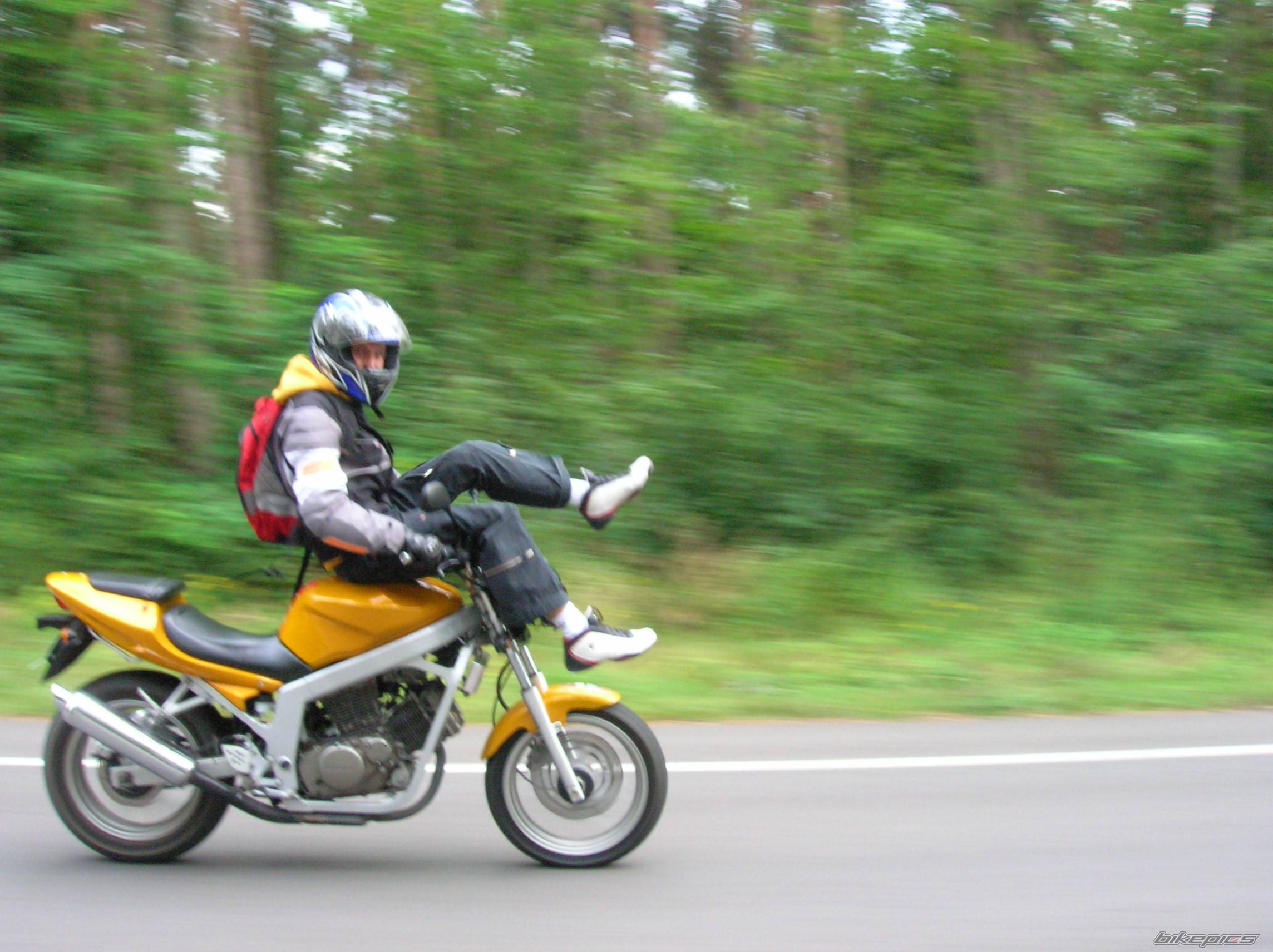 2006 HYOSUNG GT 125 COMET | Picture 568378 motorcycle photo