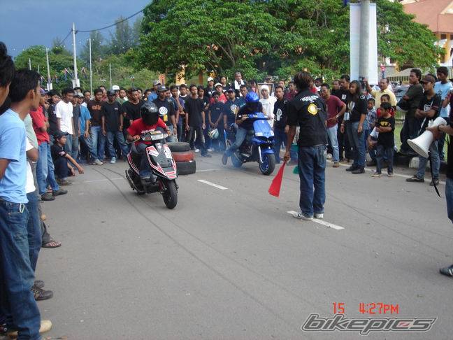 2007 SUZUKI ADDRESS 100 | Picture 570667 motorcycle photo