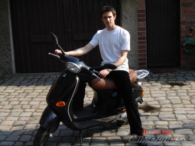 2004 PIAGGIO VESPA 50CC | Picture 572636 motorcycle photo