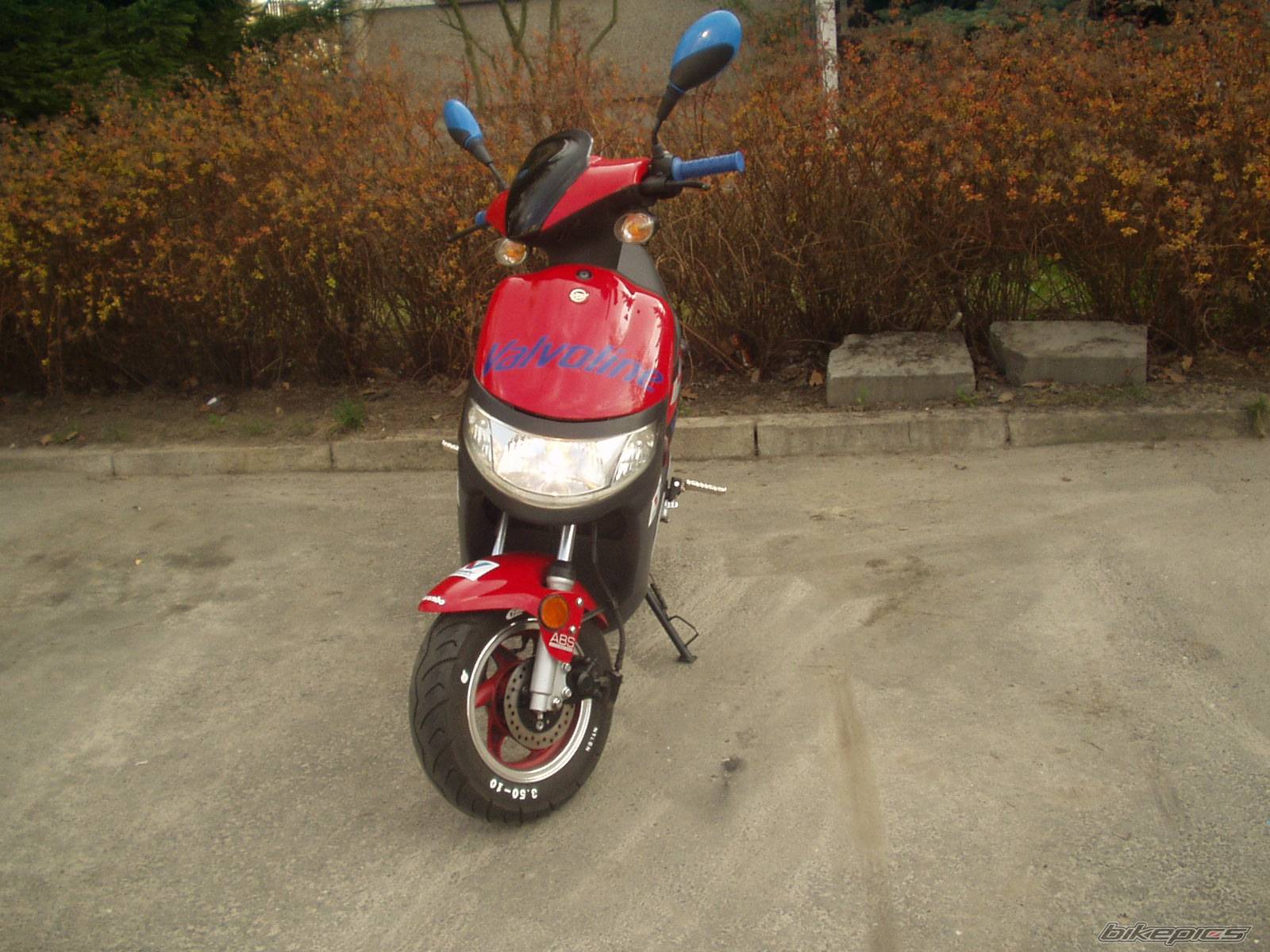 2005 KEEWAY HURRICANE 50 | Picture 573321 motorcycle photo