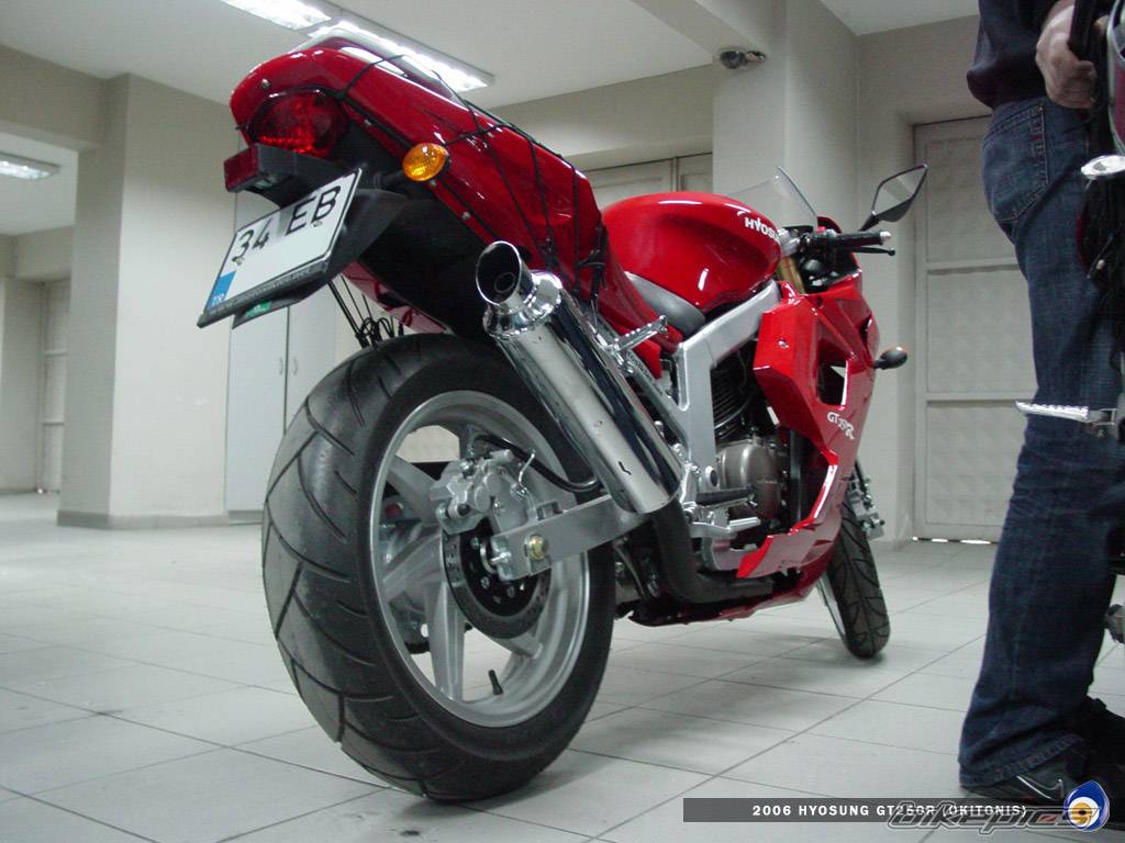 2006 HYOSUNG GT 250 R COMET | Picture 574491 motorcycle photo