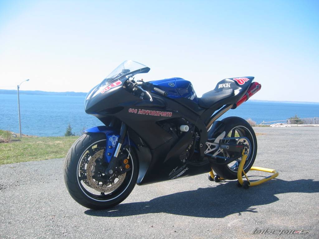 2004 YAMAHA YZF R1 | Picture 574890 motorcycle photo