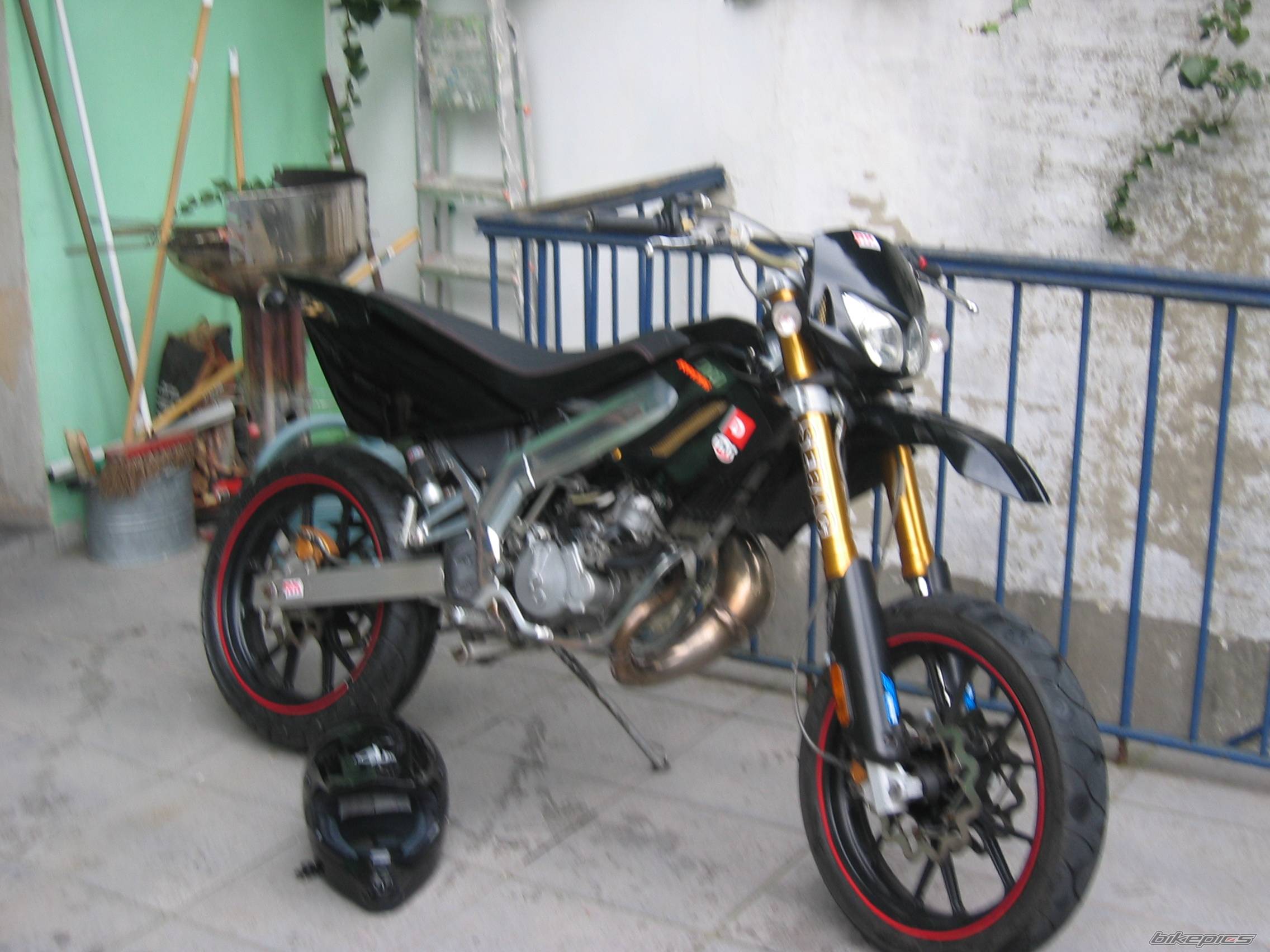 2005 DERBI SENDA DRD SM 50 | Picture 575089 motorcycle photo