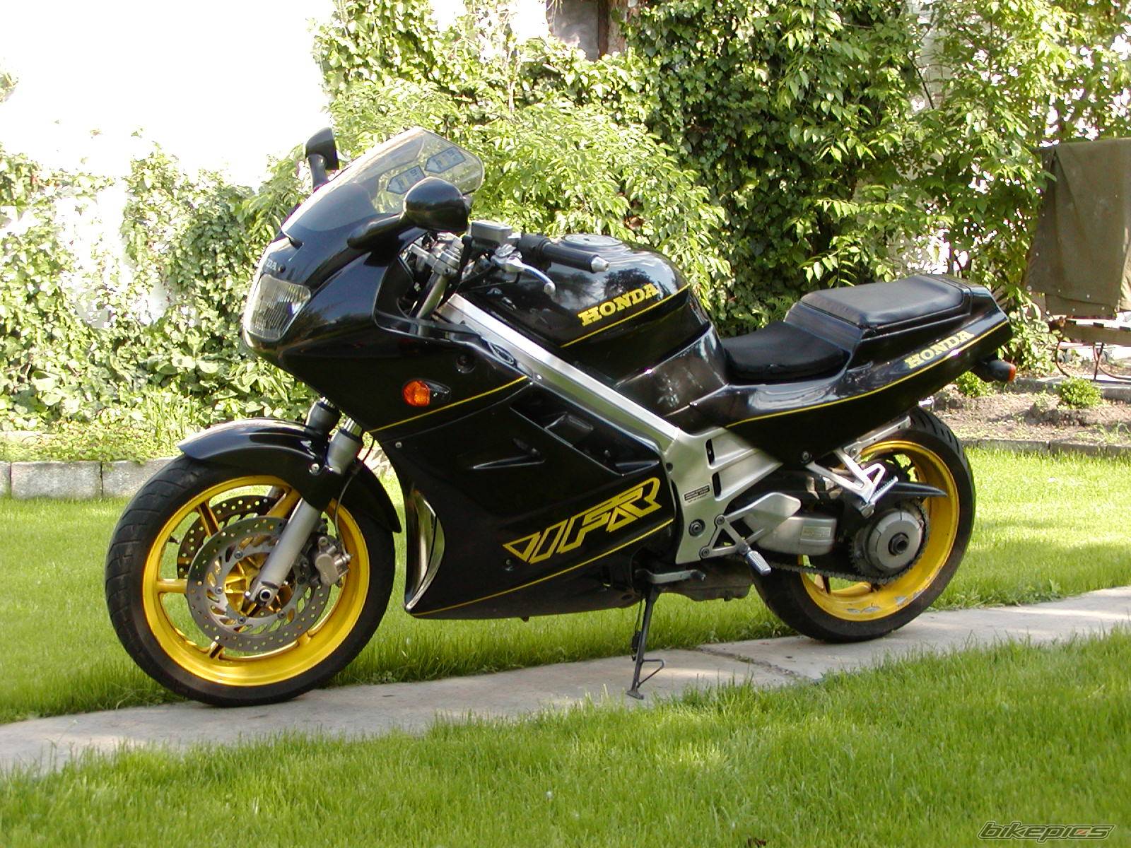 1990 HONDA VFR 750 | Picture 575195 motorcycle photo