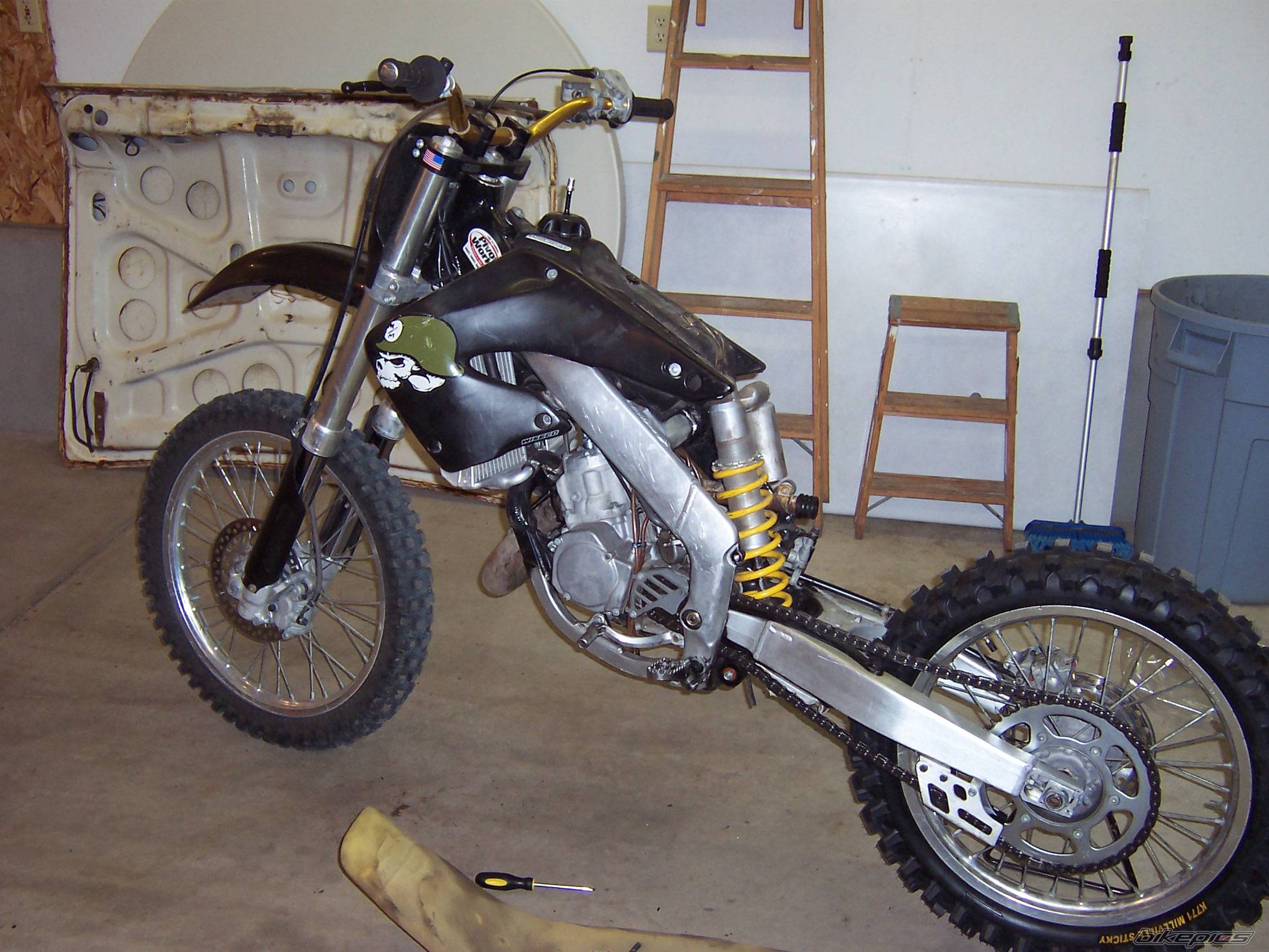2001 HONDA CR 125 | Picture 578099 motorcycle photo