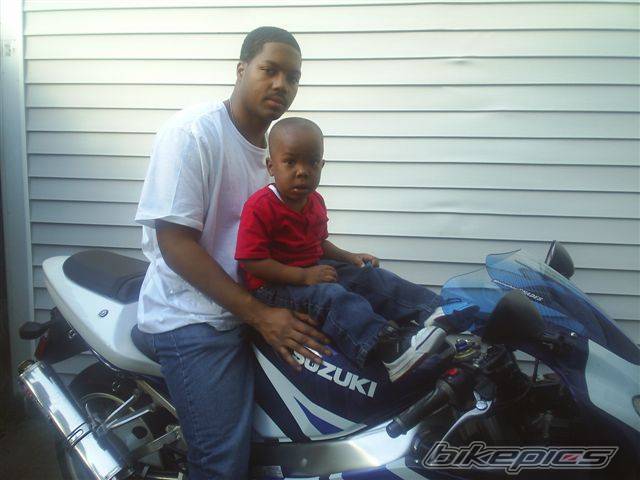 2003 SUZUKI GSX R 750 | Picture 580005 motorcycle photo