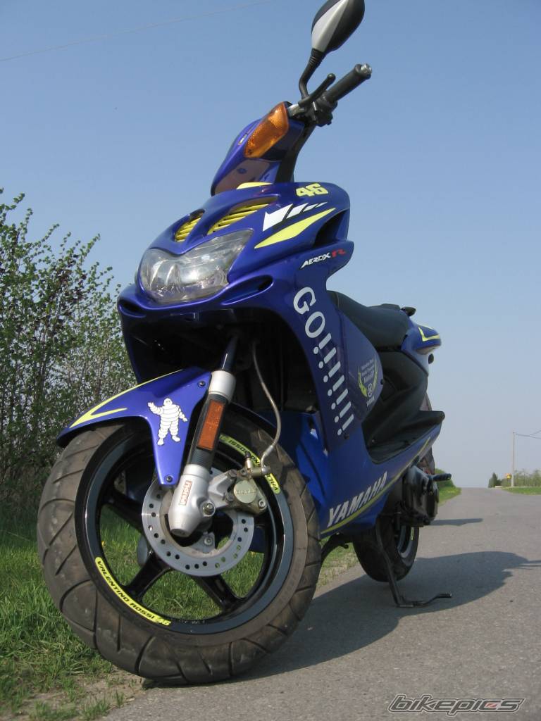 2005 YAMAHA AEROX 50 | Picture 580103 motorcycle photo