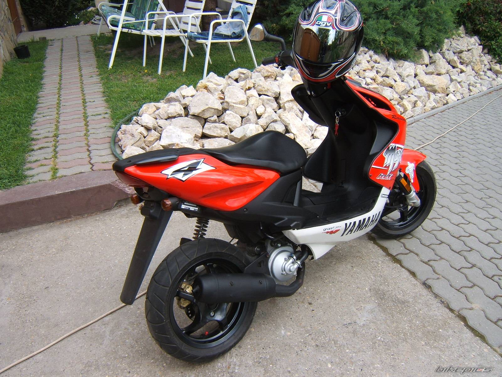 2002 YAMAHA AEROX 50 | Picture 580978 motorcycle photo