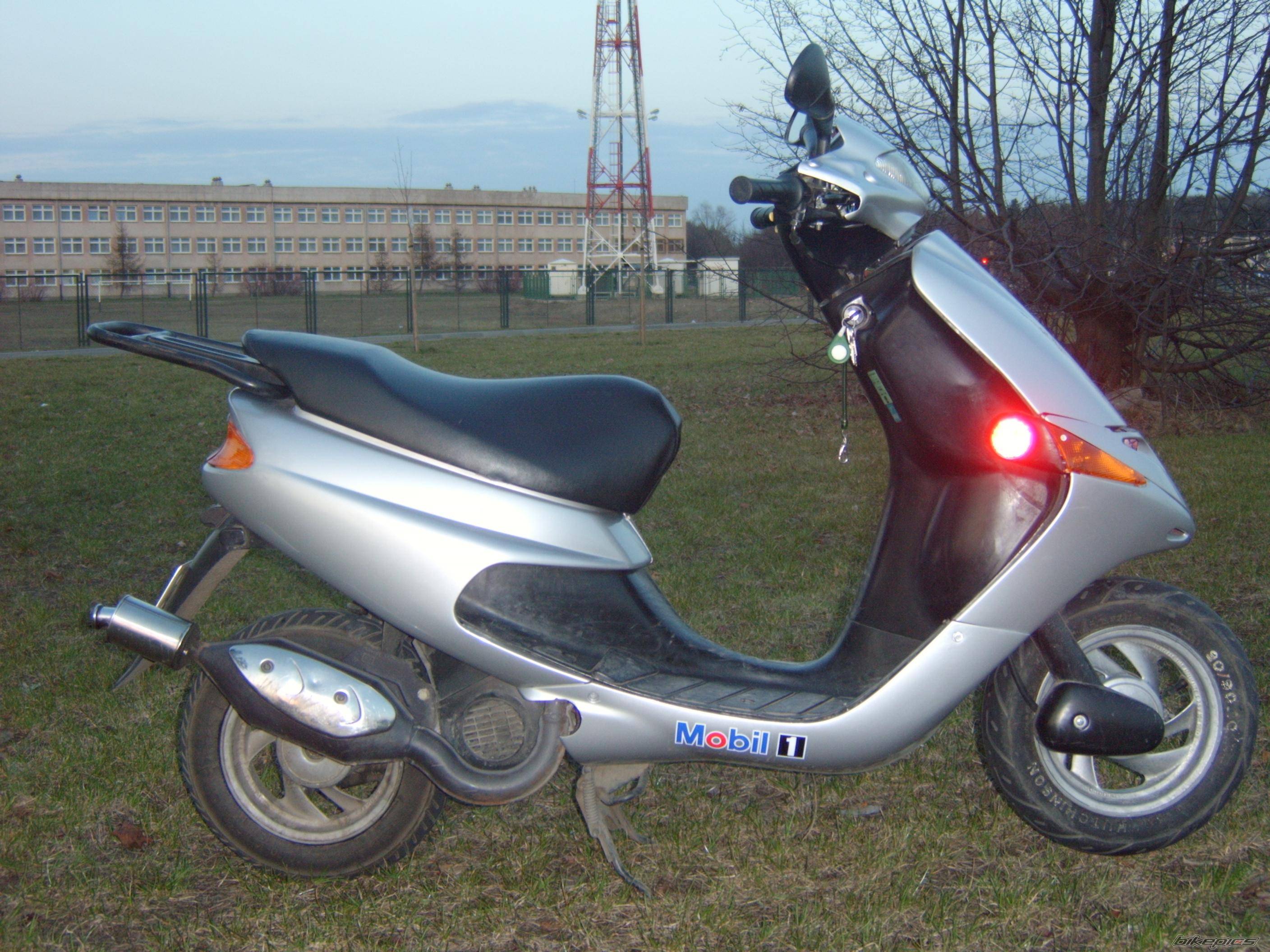 2004 PEUGEOT ZENITH | Picture 581228 motorcycle photo