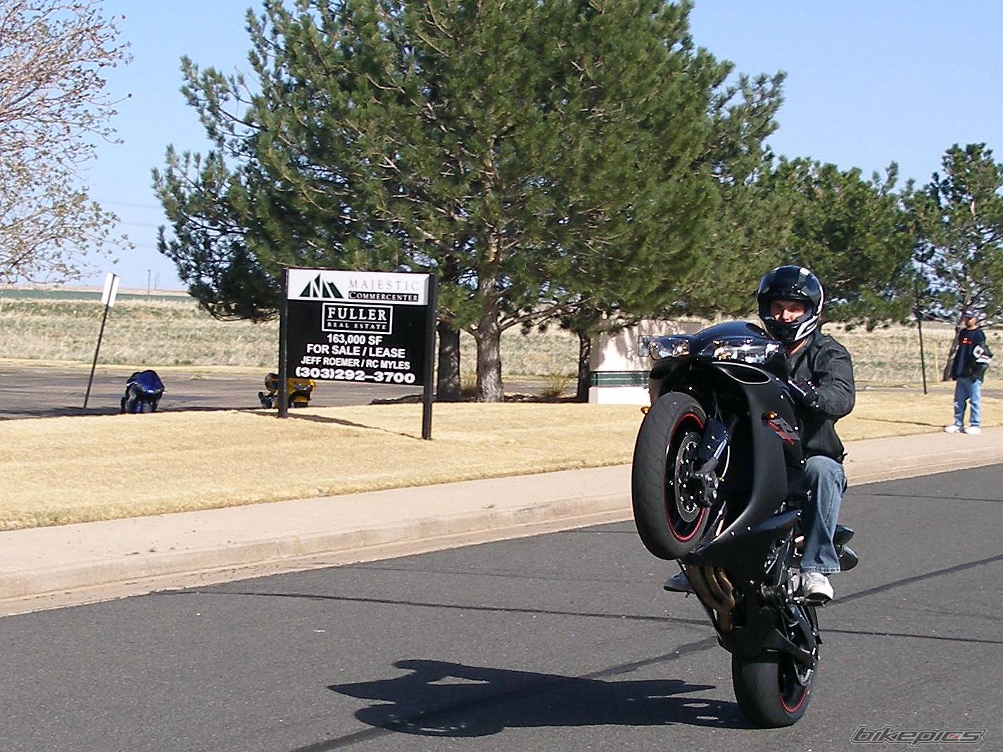 2005 YAMAHA YZF R1 | Picture 584405 motorcycle photo