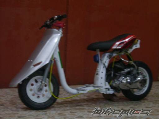 2006 HONDA DIO 50 | Picture 585426 motorcycle photo