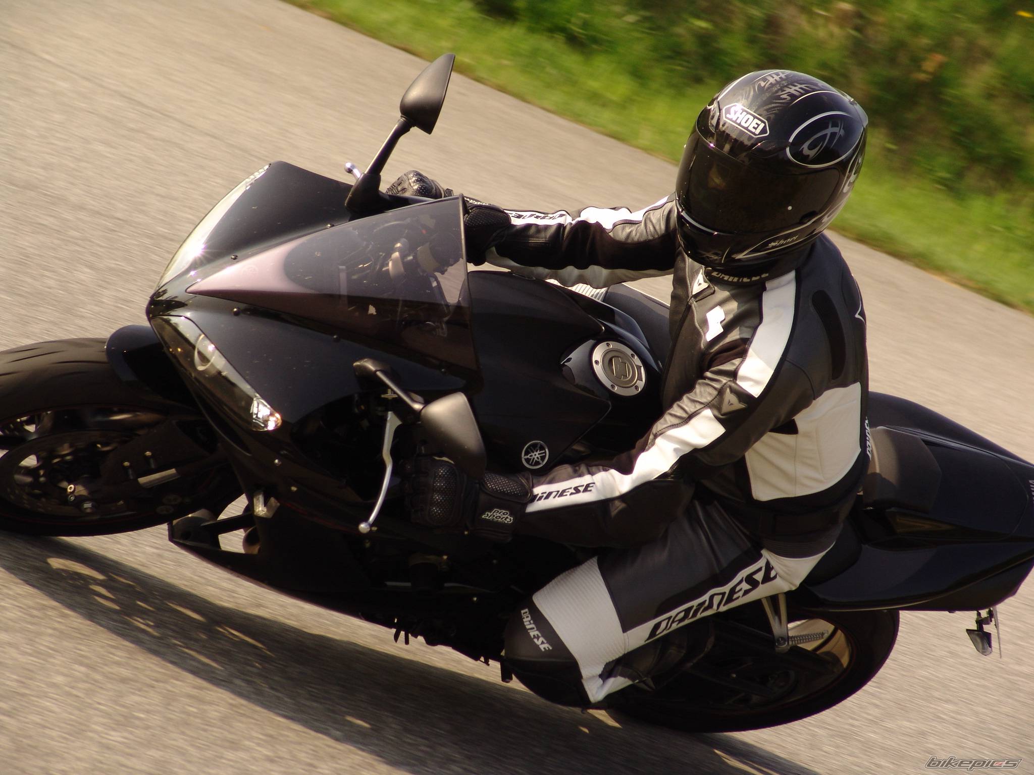2006 YAMAHA YZF R1 | Picture 587618 motorcycle photo