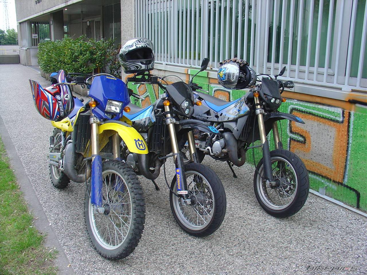 2005 HUSQVARNA WRE 125 | Picture 588356 motorcycle photo