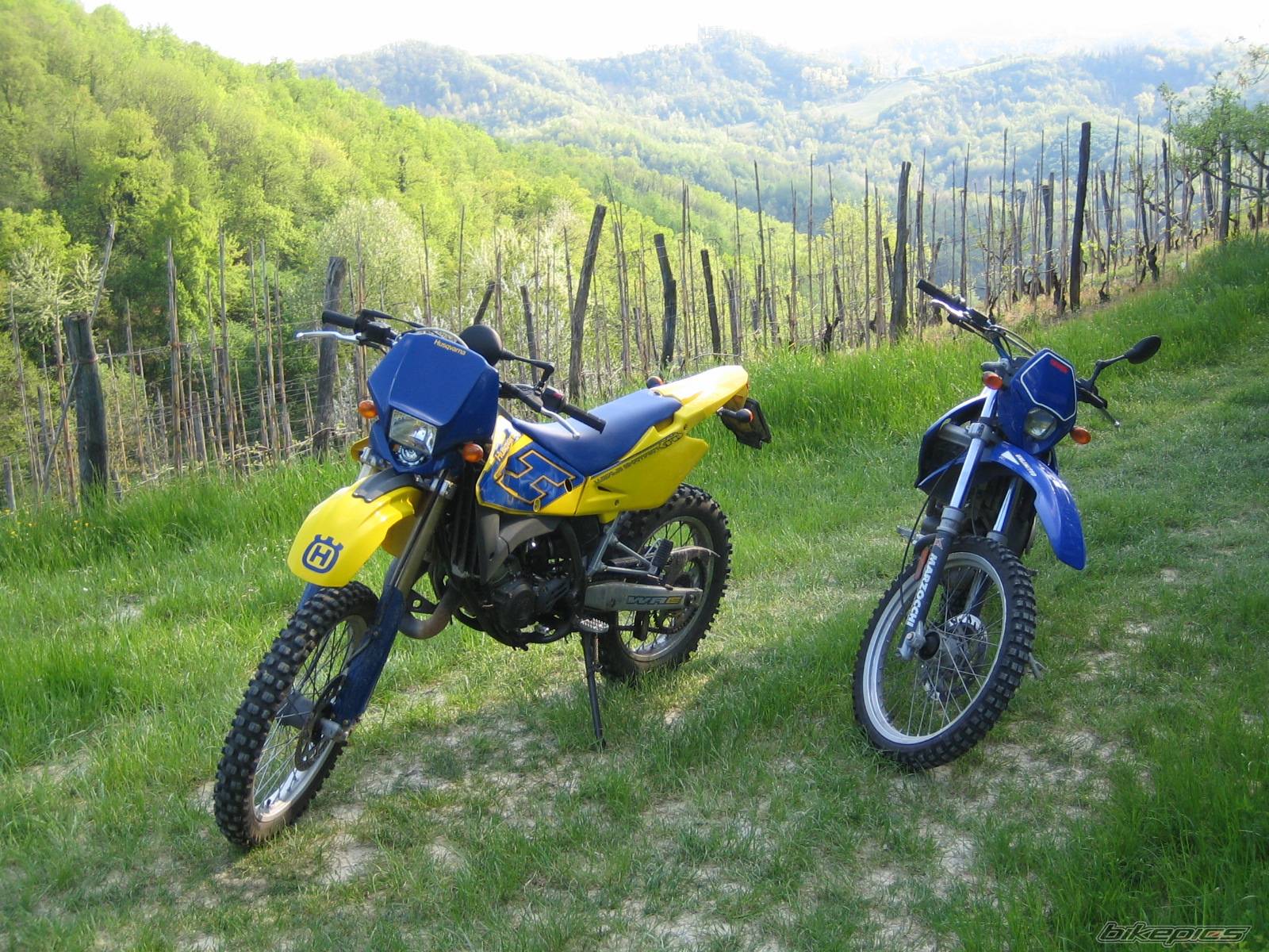 2005 HUSQVARNA WRE 125 | Picture 588362 motorcycle photo