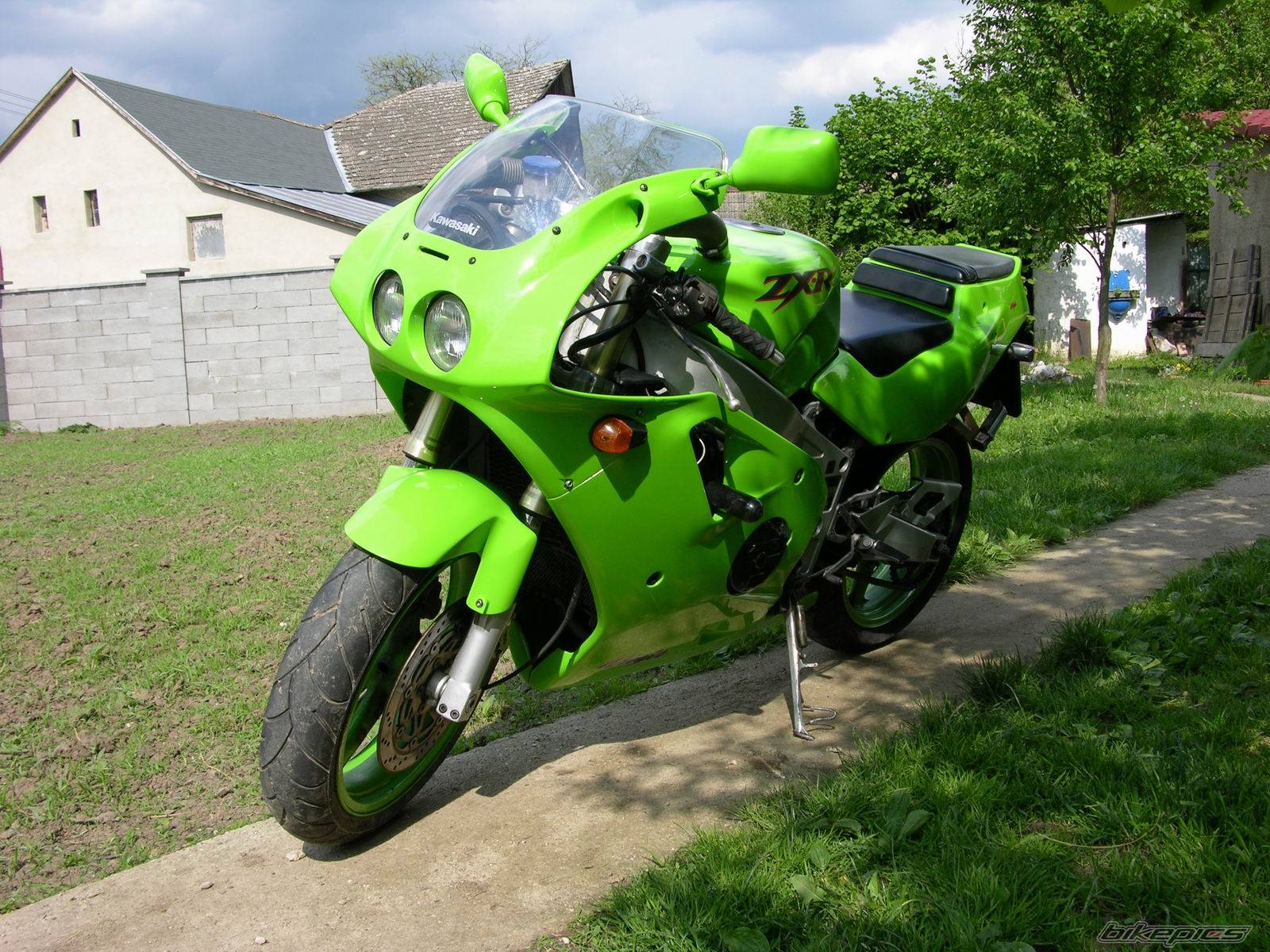 1990 KAWASAKI ZXR 400 | Picture 590460 motorcycle photo