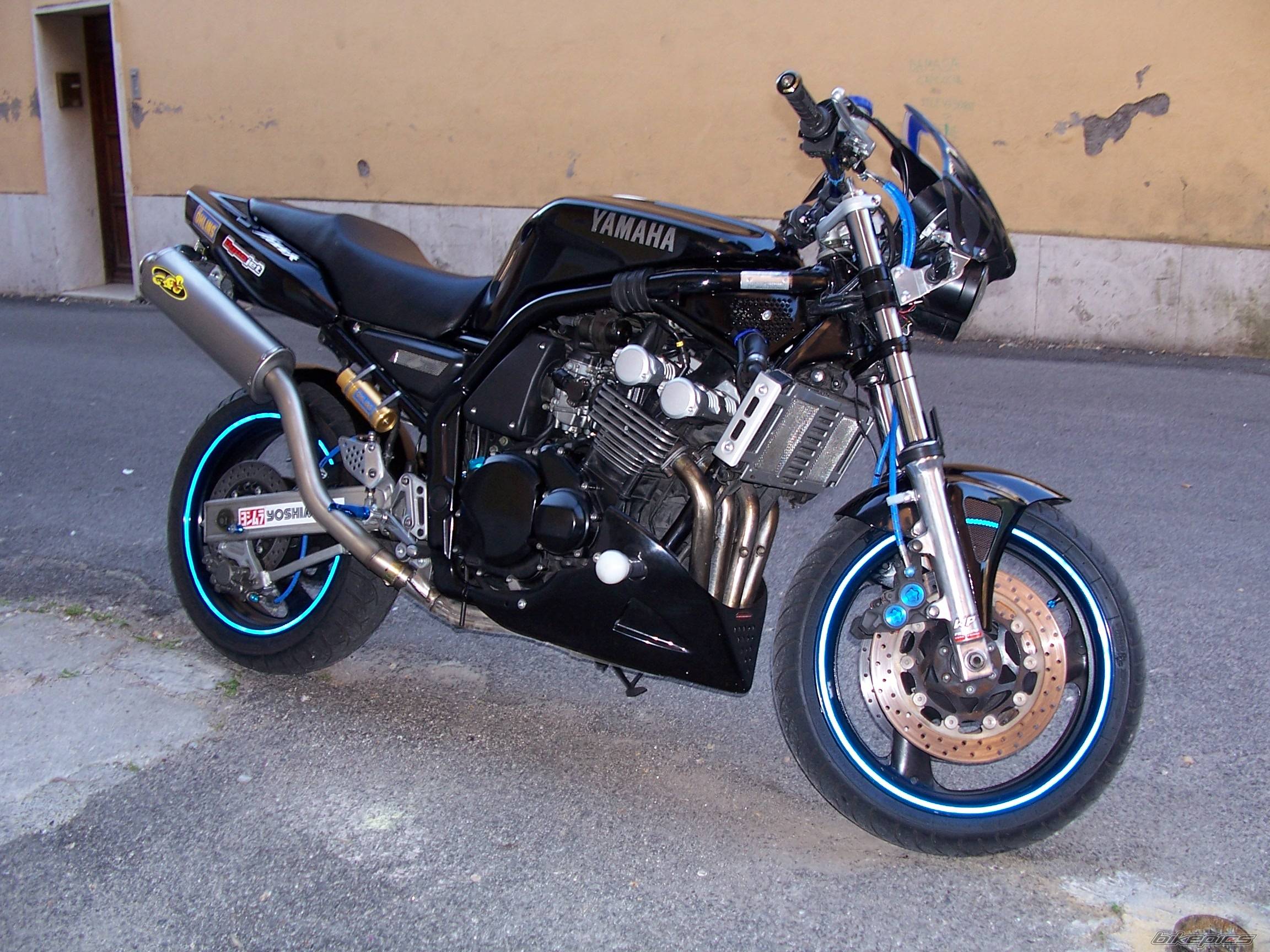 1999 YAMAHA FZS 600 FAZER | Picture 590917 motorcycle photo