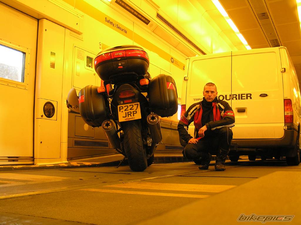 1996 HONDA CBR 1100 BLACKBIRD | Picture 592104 motorcycle photo