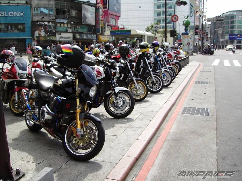 2002 HONDA CB 400 | Picture 592346 motorcycle photo
