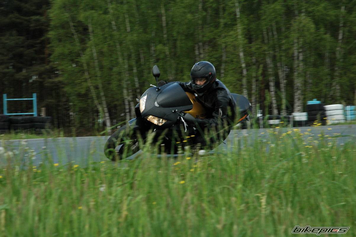 1996 SUZUKI GSX R 750 | Picture 593026 motorcycle photo
