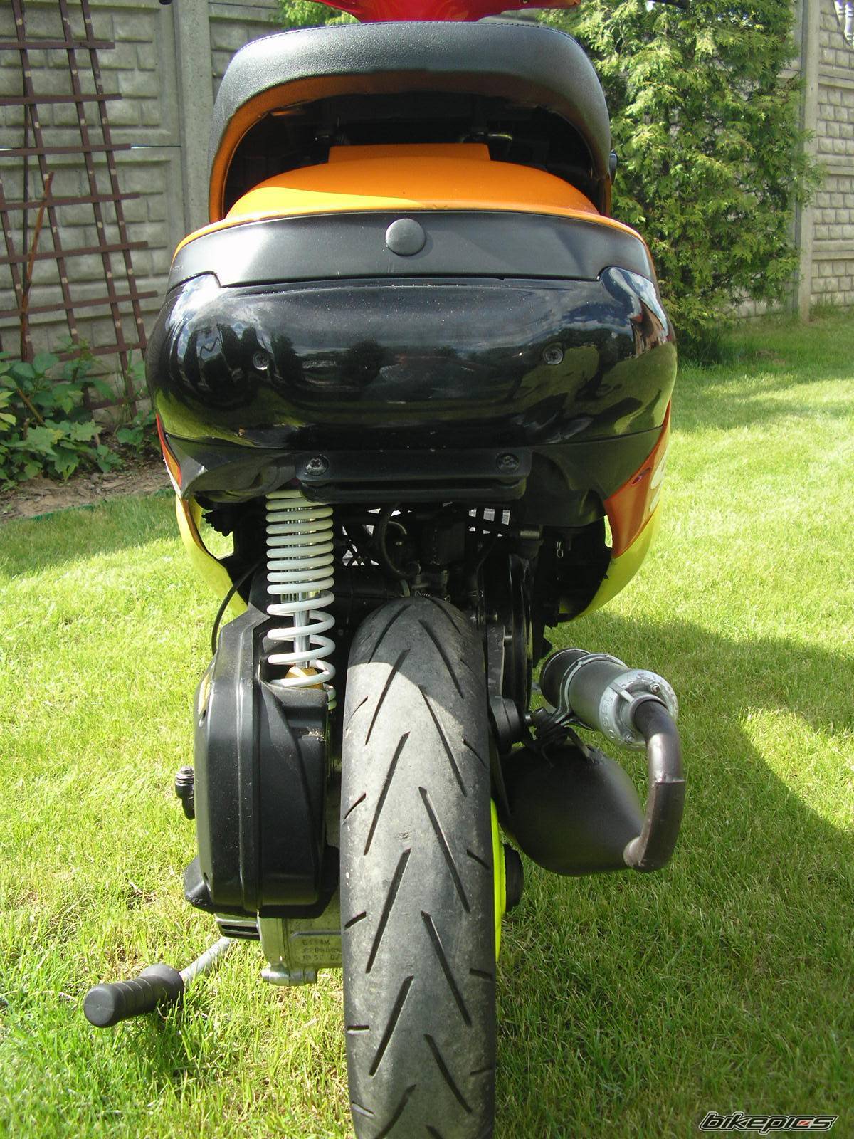 1998 PIAGGIO ZIP SP | Picture 593097 motorcycle photo