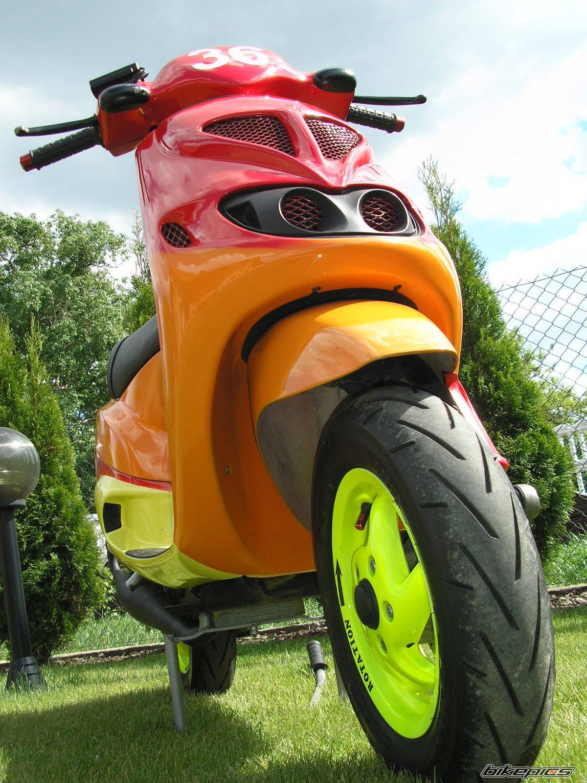 1998 PIAGGIO ZIP SP | Picture 593105 motorcycle photo