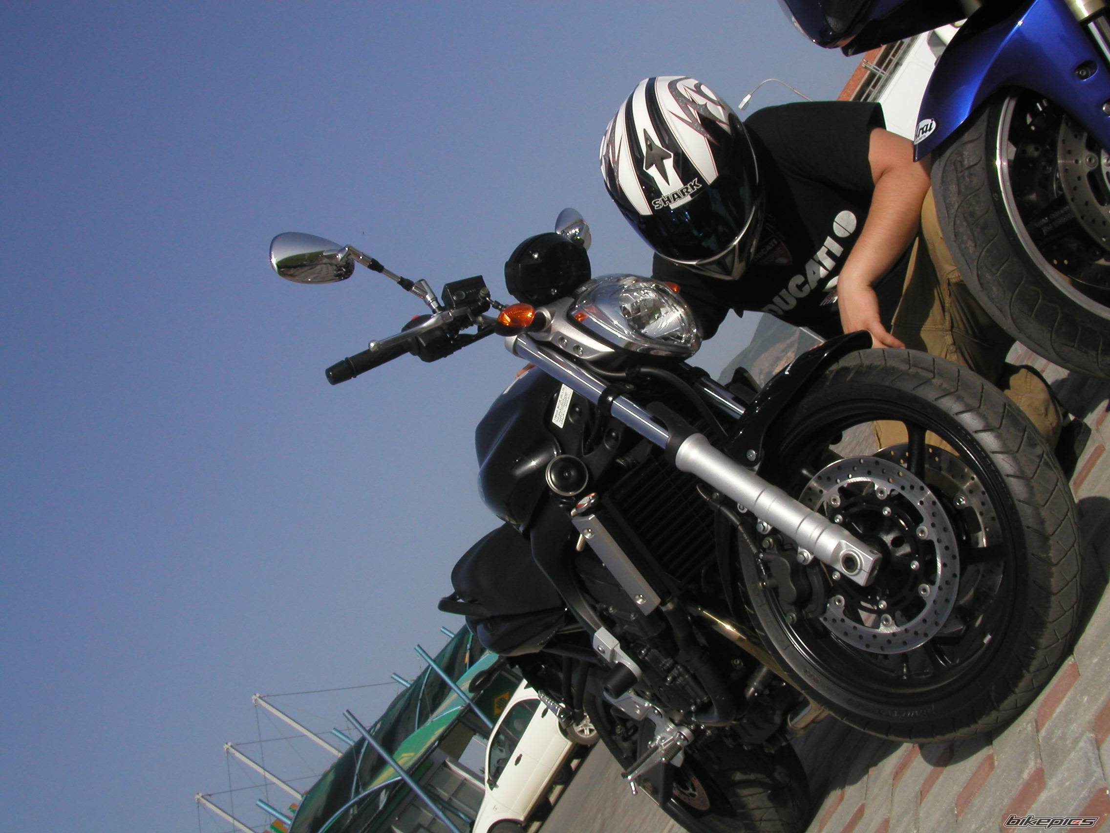 2006 YAMAHA FZ6 FAZER | Picture 594260 motorcycle photo