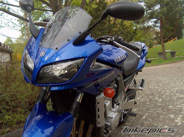 2001 YAMAHA FZS 1000 FAZER | Picture 595030 motorcycle photo