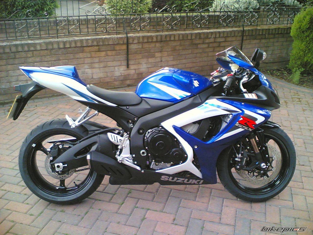 2006 SUZUKI GSX R 750 | Picture 595061 motorcycle photo