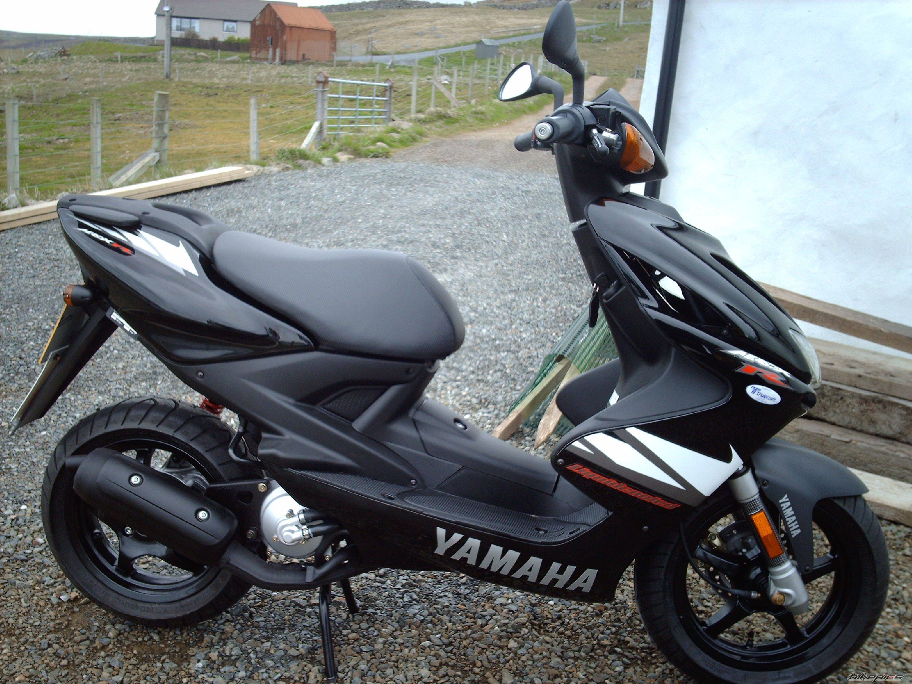 2006 YAMAHA AEROX 50 | Picture 596491 motorcycle photo