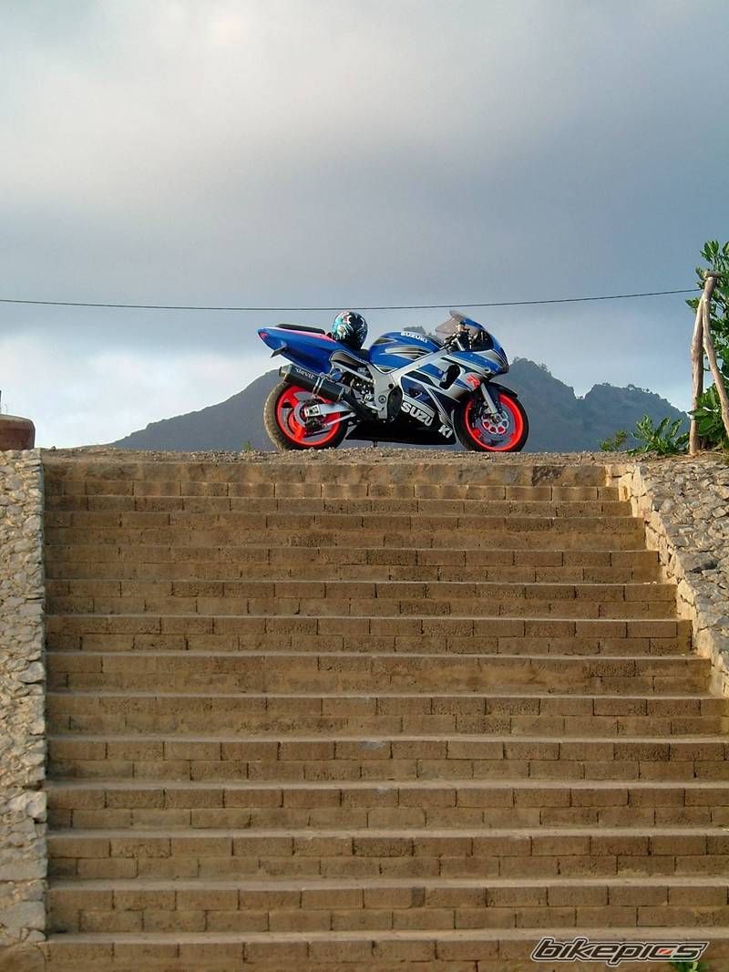 2002 SUZUKI GSXR | Picture 599400 motorcycle photo