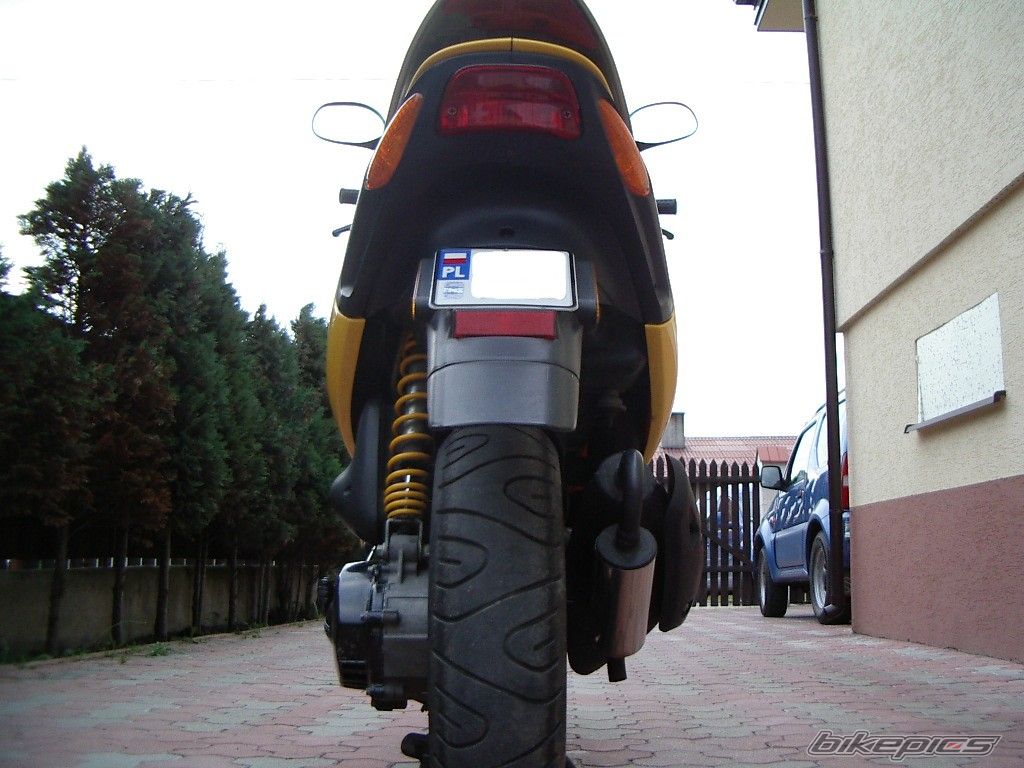 1996 PIAGGIO PIAGGIO NRG MC2 SS LC 70CC | Picture 600315 motorcycle photo