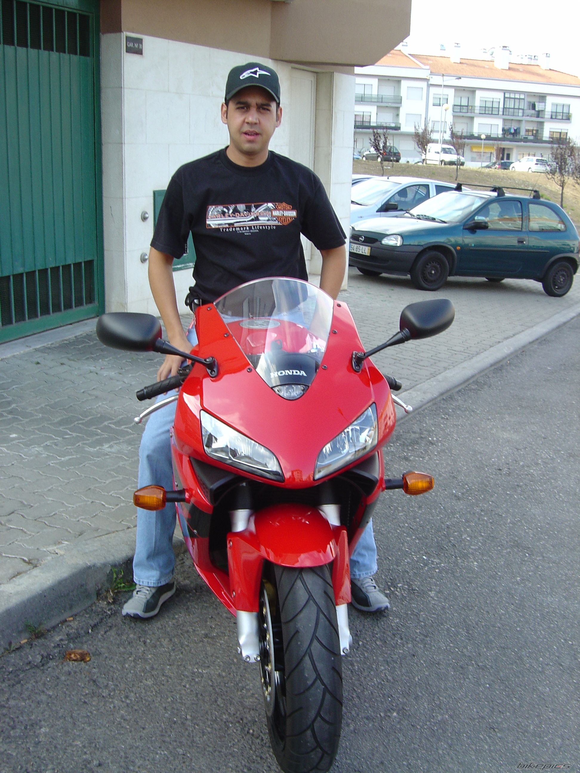 2004 HONDA CBR 600 RR | Picture 600457 motorcycle photo