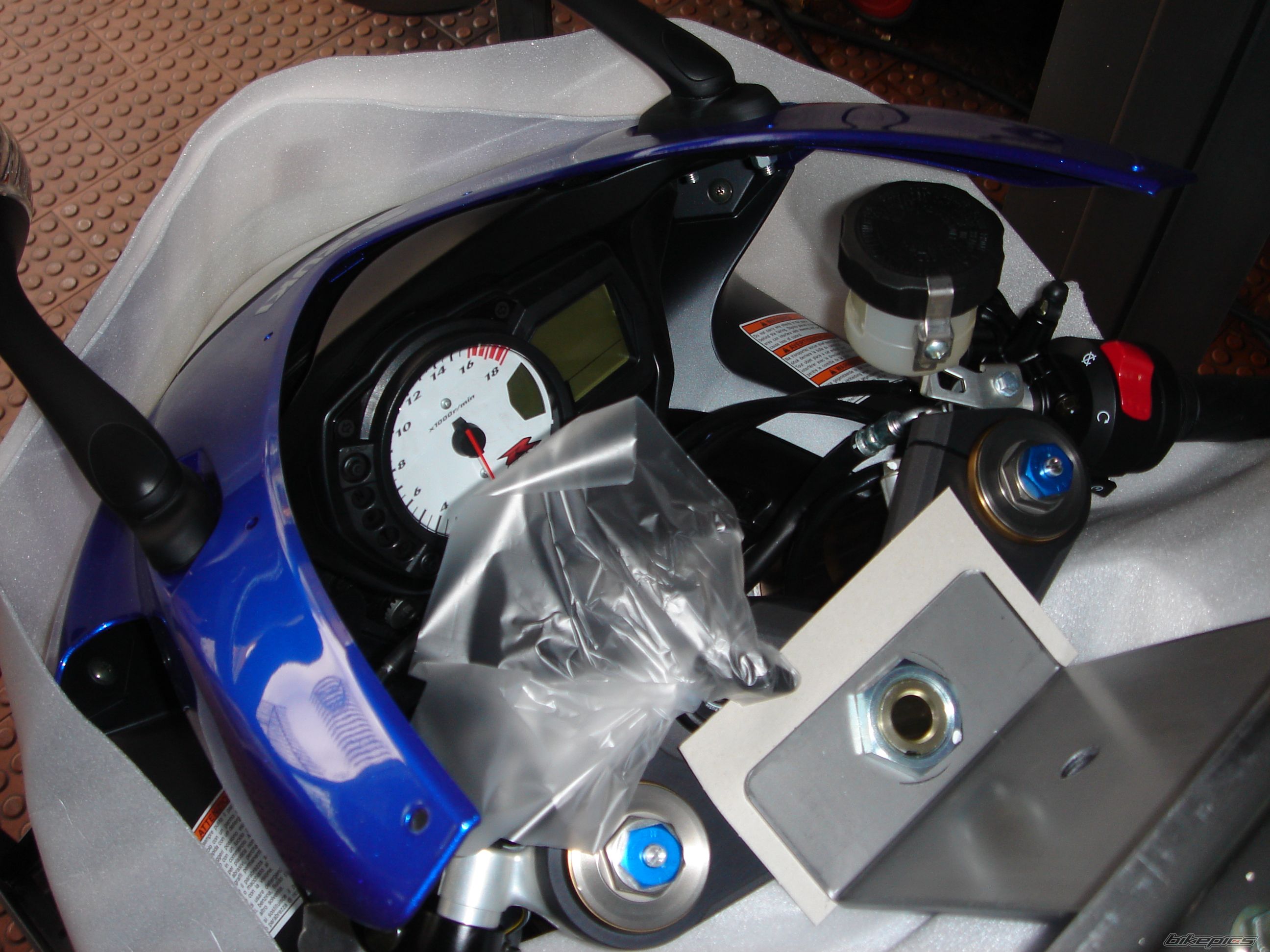 2006 SUZUKI GSX R 600 | Picture 600490 motorcycle photo