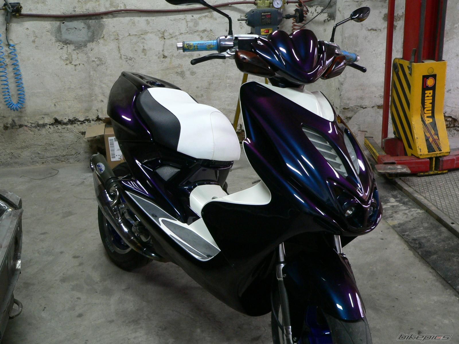 2005 YAMAHA AEROX 50 | Picture 601655 motorcycle photo