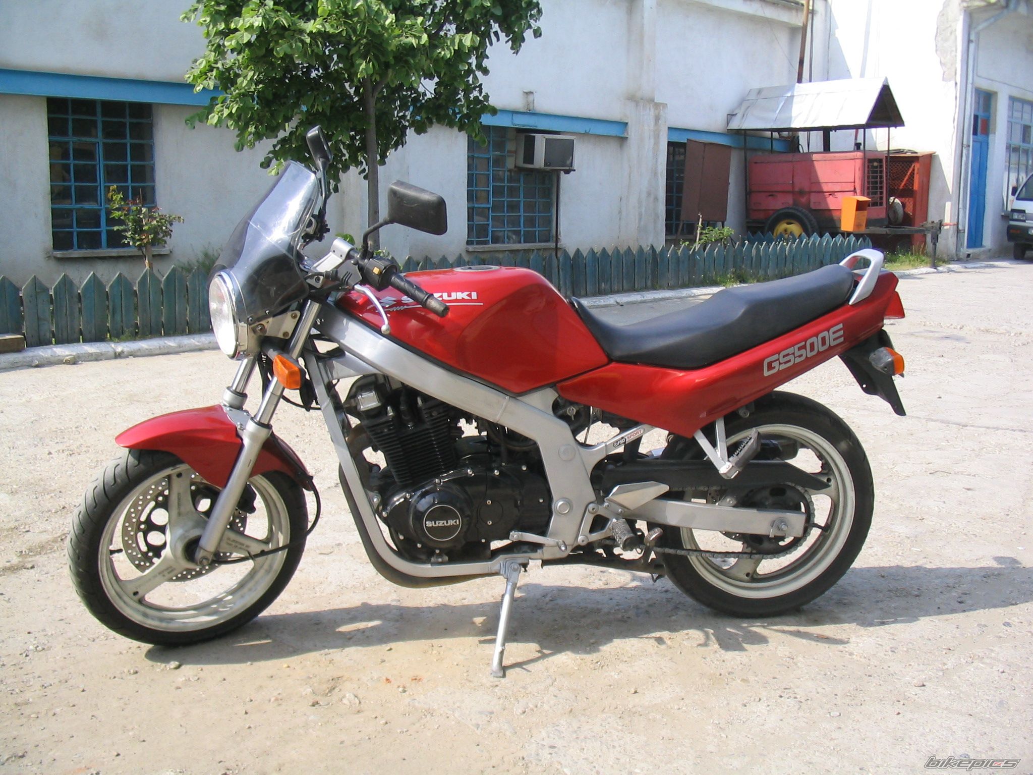 1994 SUZUKI GS 500 | Picture 602180 motorcycle photo