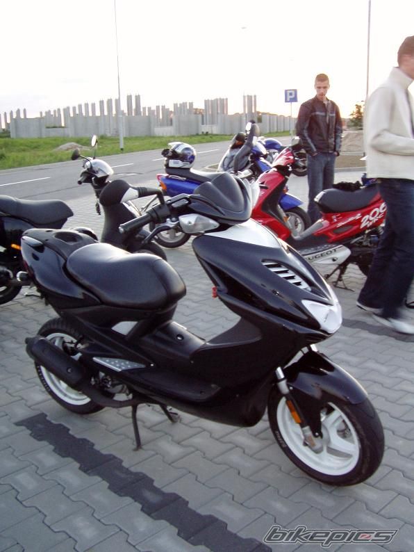 2005 YAMAHA AEROX 50 | Picture 602292 motorcycle photo