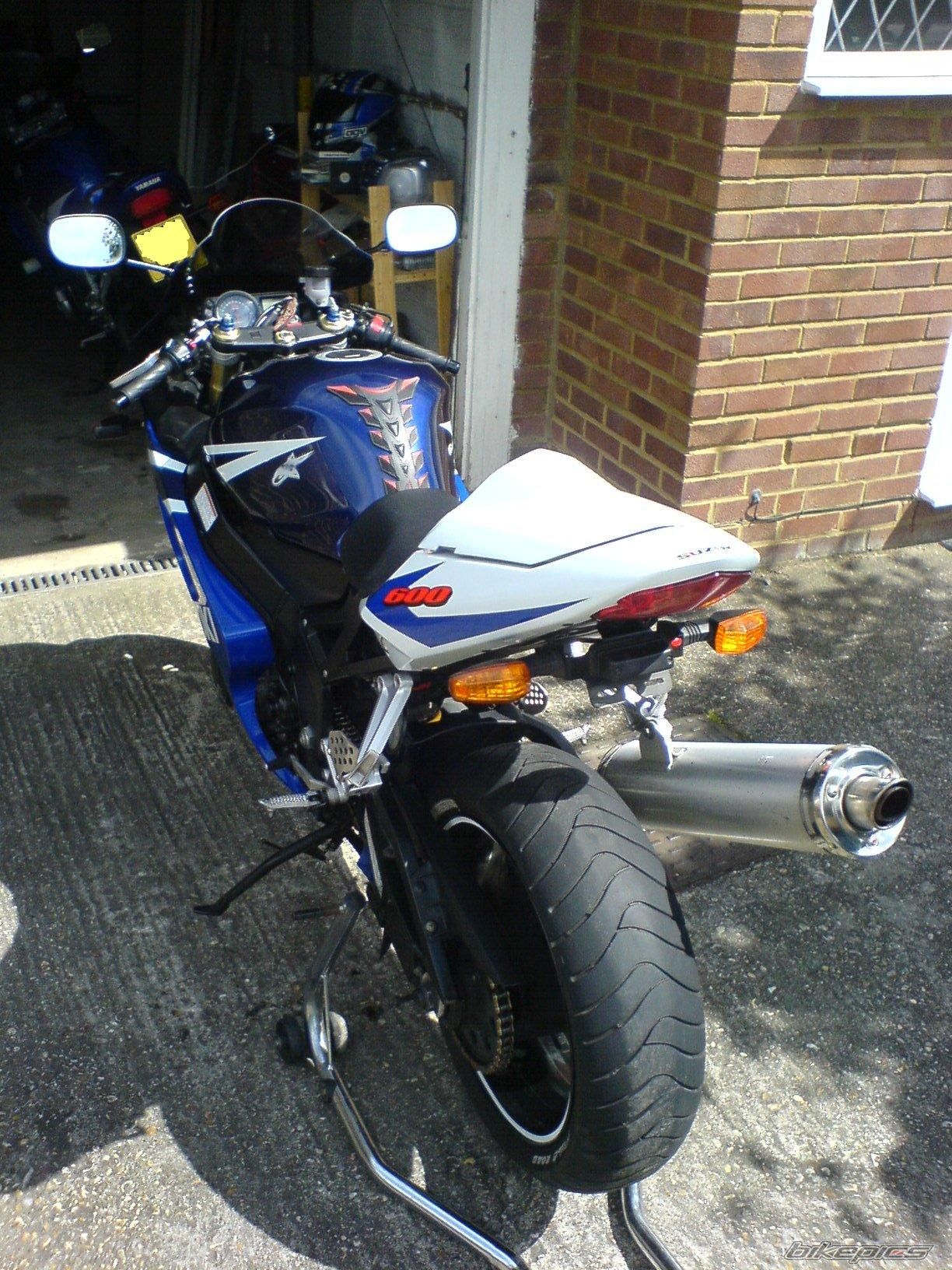 2004 SUZUKI GSX R 600 | Picture 602817 motorcycle photo