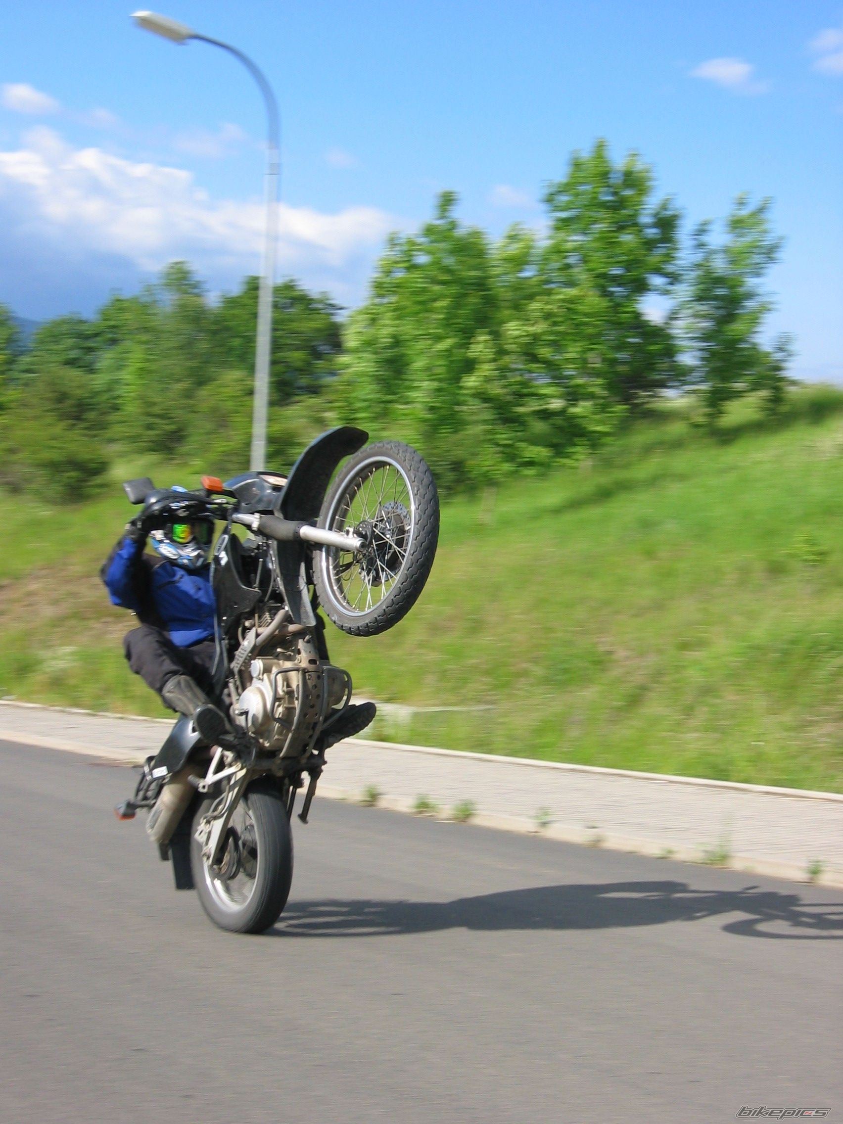 2002 YAMAHA XT 600 | Picture 602933 motorcycle photo